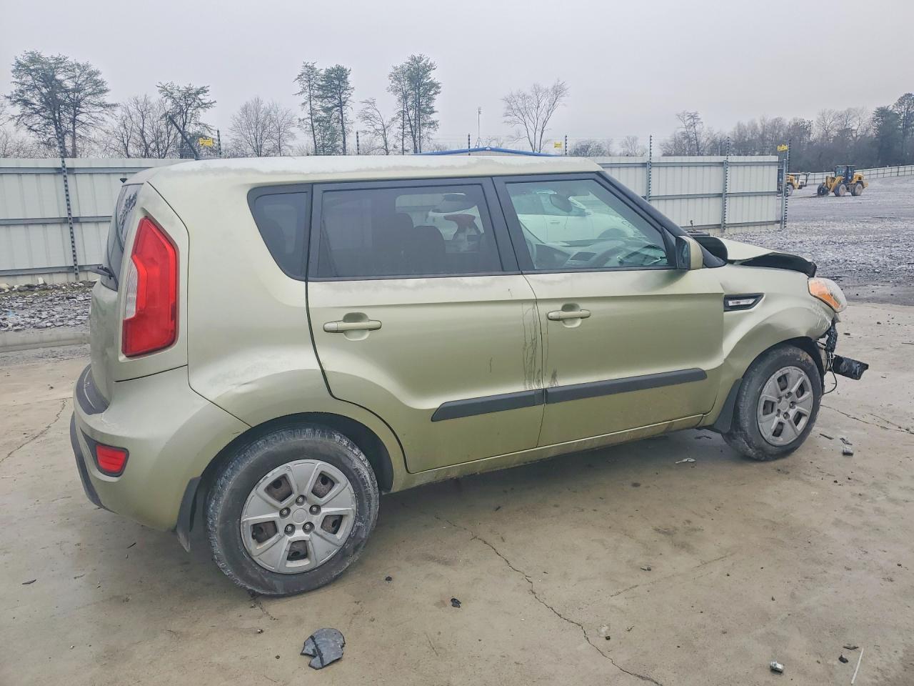 2013 KIA SOUL BASE photo 5