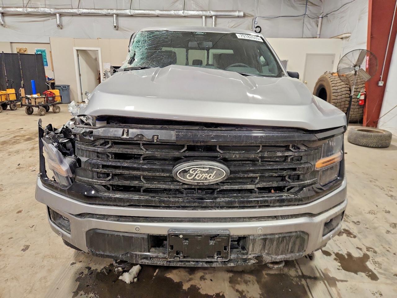 2025 FORD F150 XLT photo 9