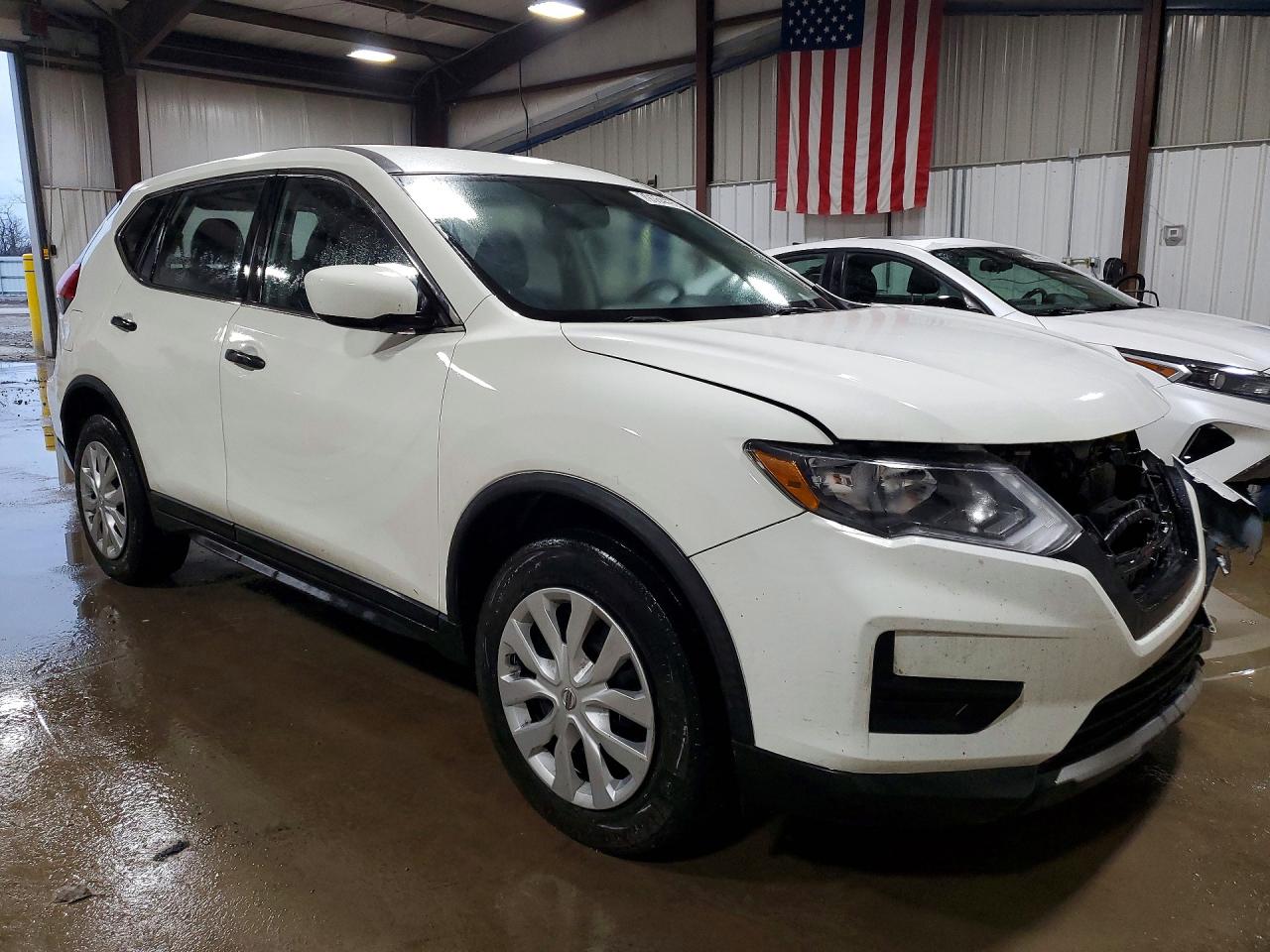 2017 NISSAN ROGUE S photo 4