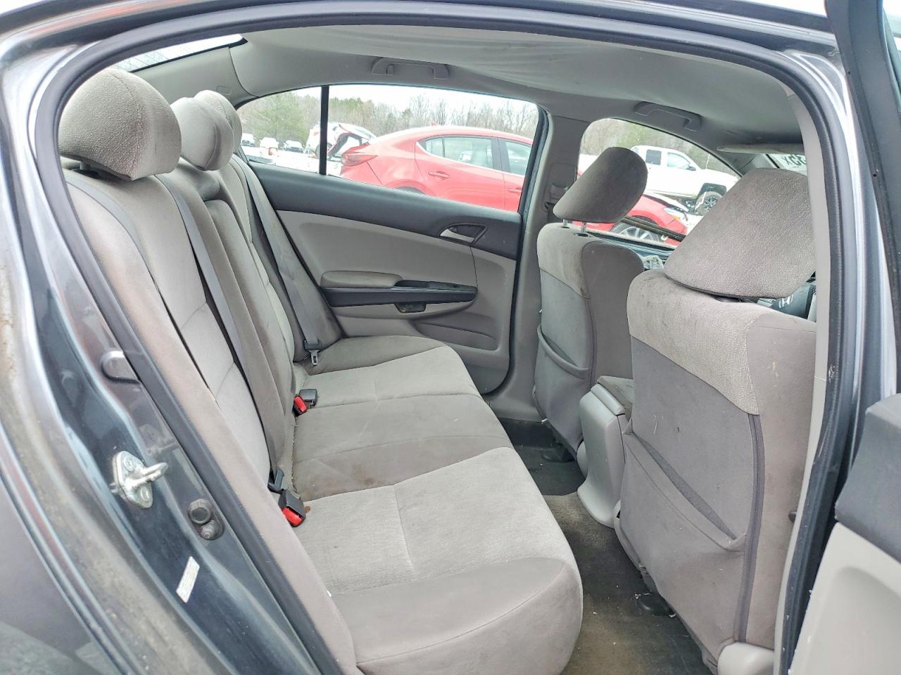 2010 HONDA ACCORD LX photo 19