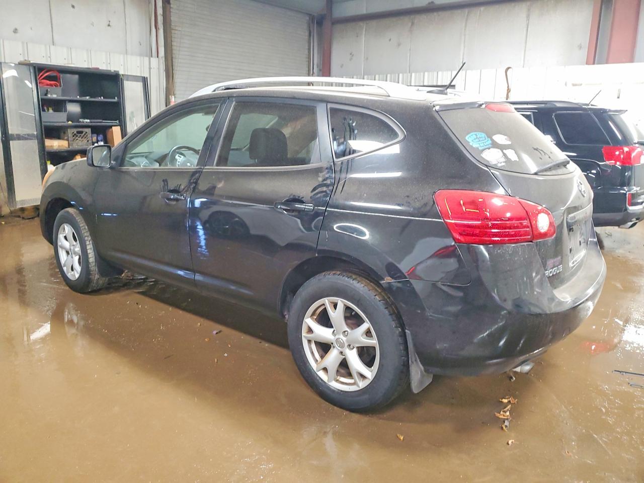 2009 NISSAN ROGUE S photo 2