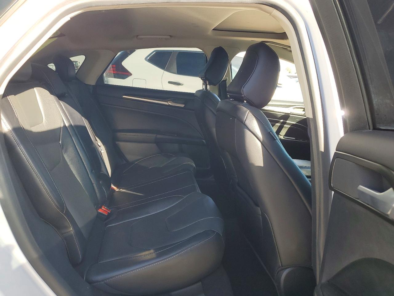 2020 FORD FUSION TITANIUM photo 10