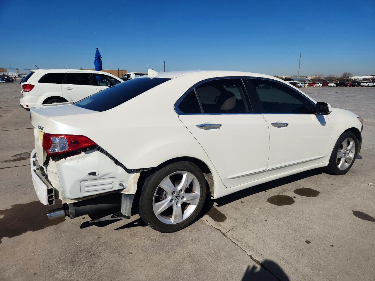 2010 ACURA TSX photo 3