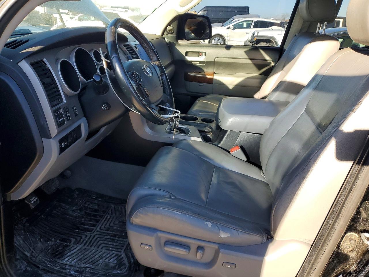 2011 TOYOTA TUNDRA LIMITED photo 7