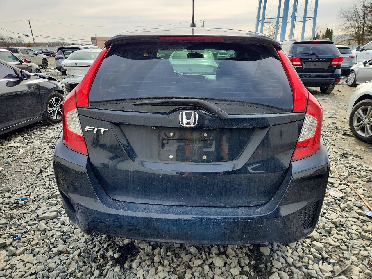 2016 HONDA FIT photo 6