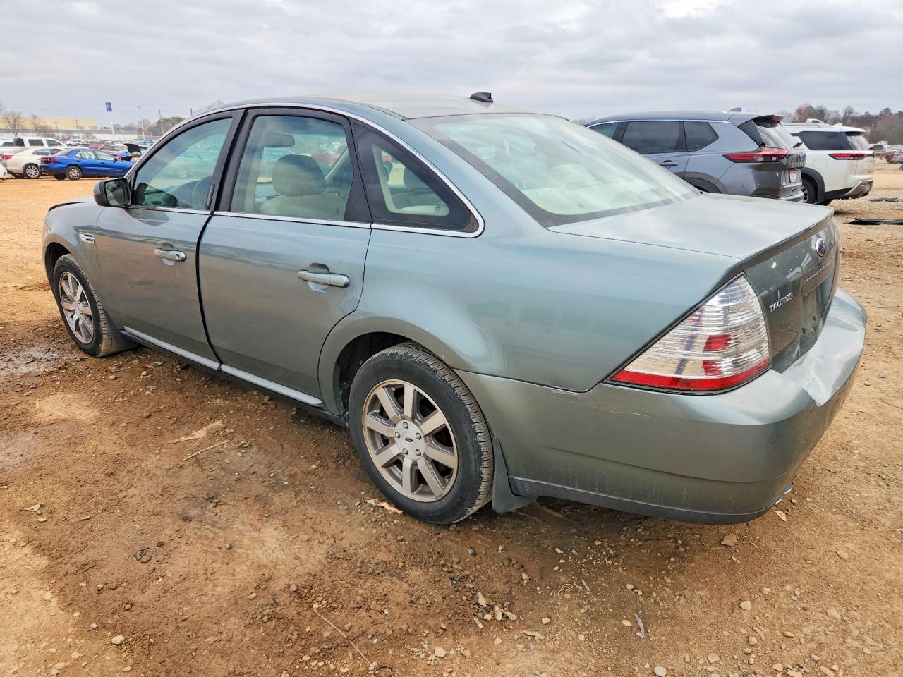 2008 FORD TAURUS SEL photo 2