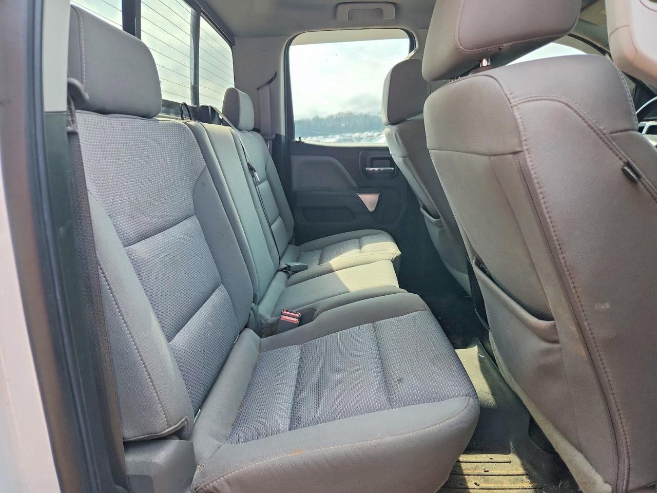 2016 CHEVROLET SILVERADO C1500 LT photo 10