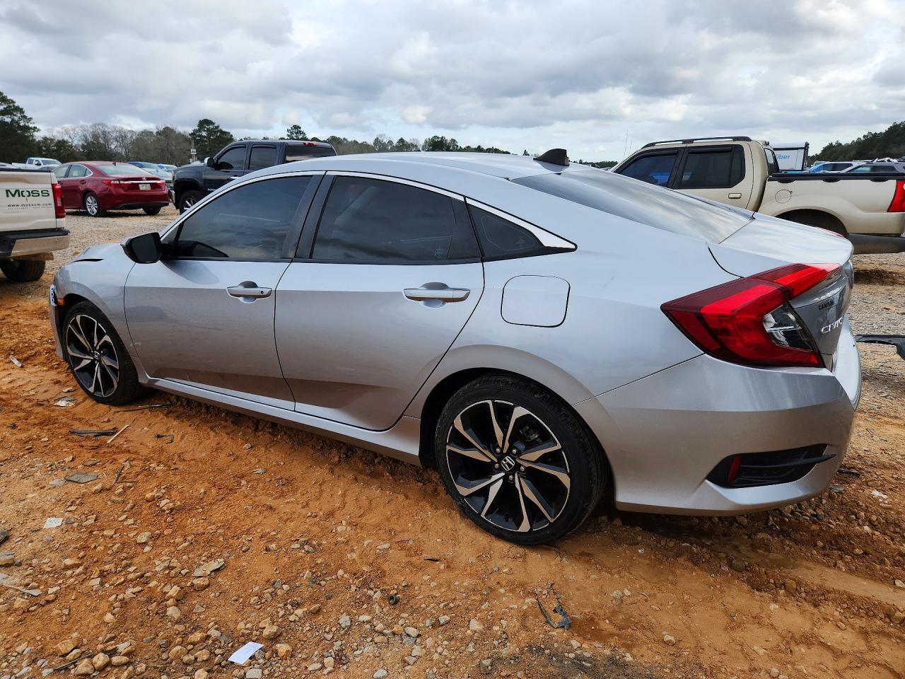 2016 HONDA CIVIC LX photo 4