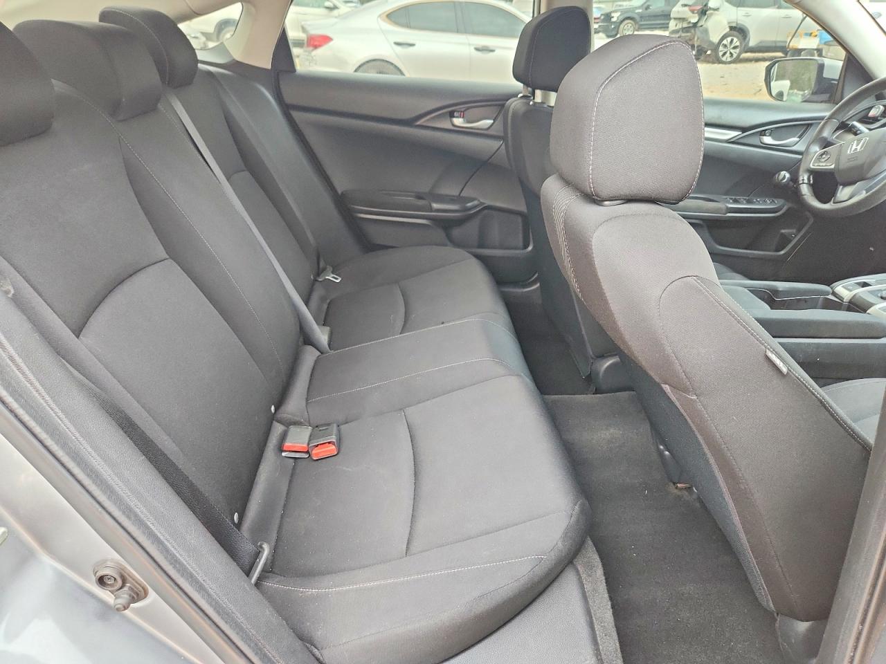 2016 HONDA CIVIC LX photo 28