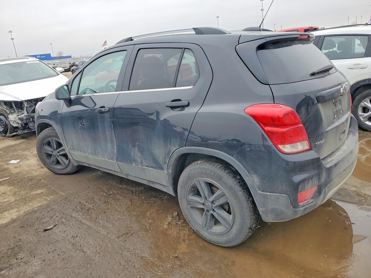 2019 CHEVROLET TRAX 1LT photo 3