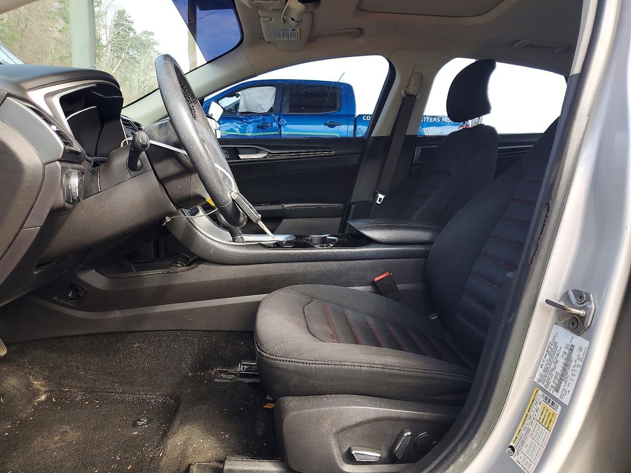 2016 FORD FUSION photo 13