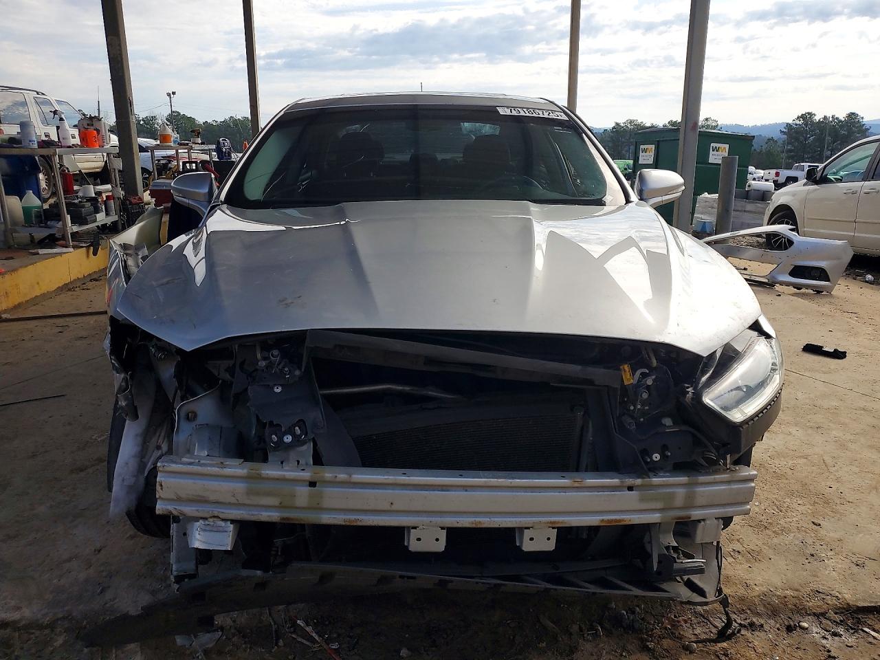 2016 FORD FUSION photo 9