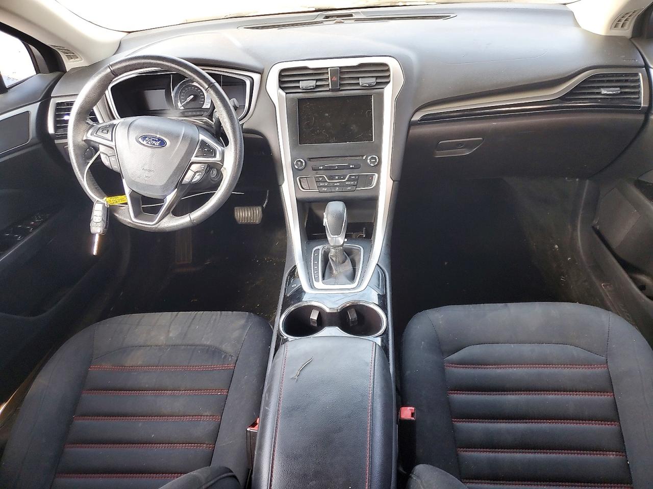 2016 FORD FUSION photo 15