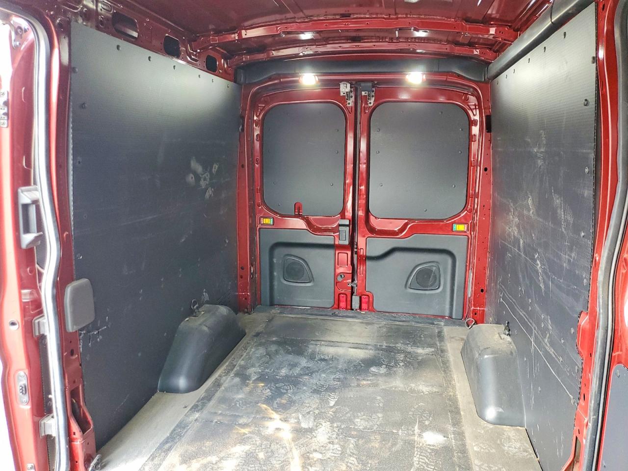 2020 FORD TRANSIT photo 19