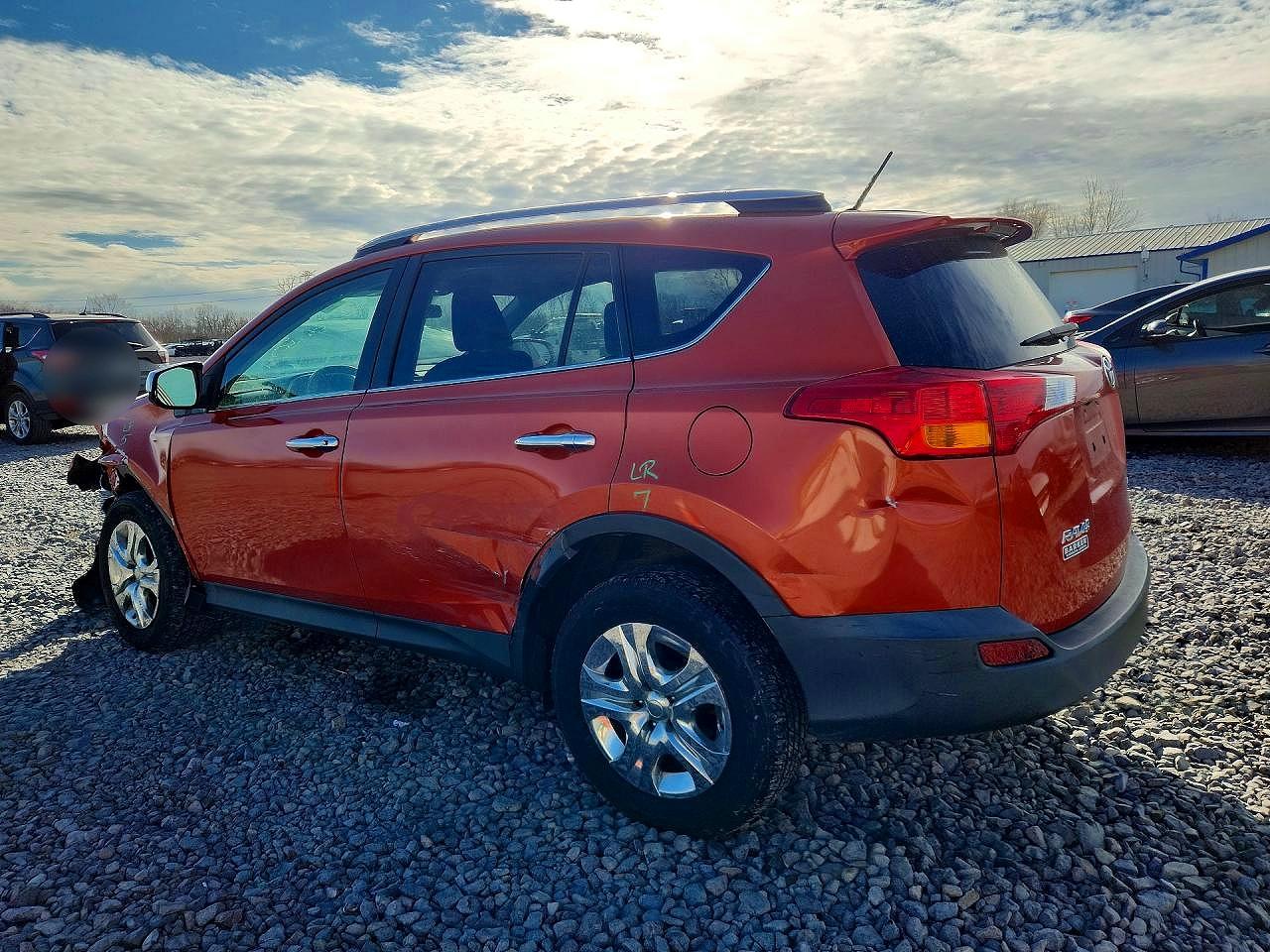 2015 TOYOTA RAV4 LE photo 2