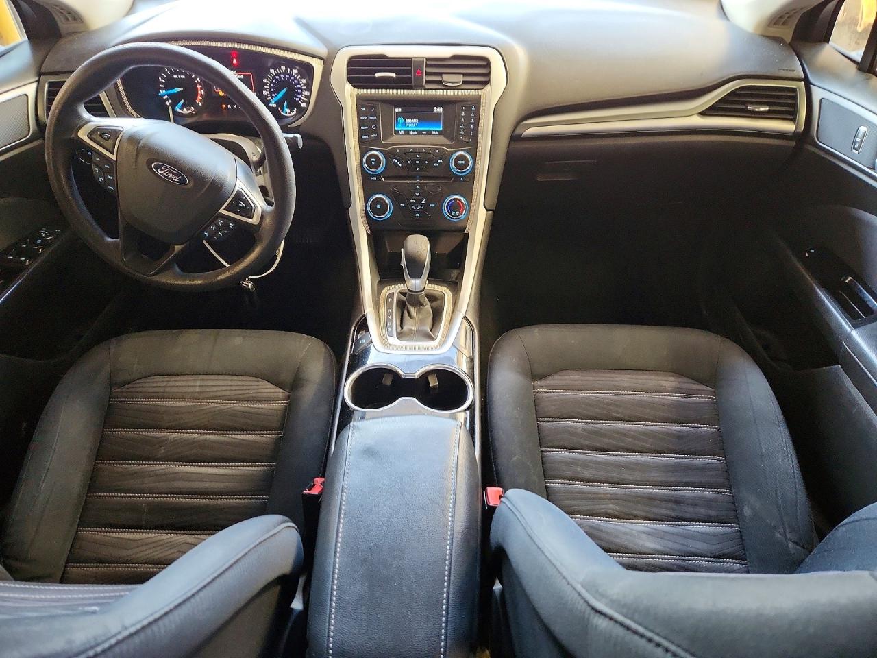 2016 FORD FUSION SE photo 15