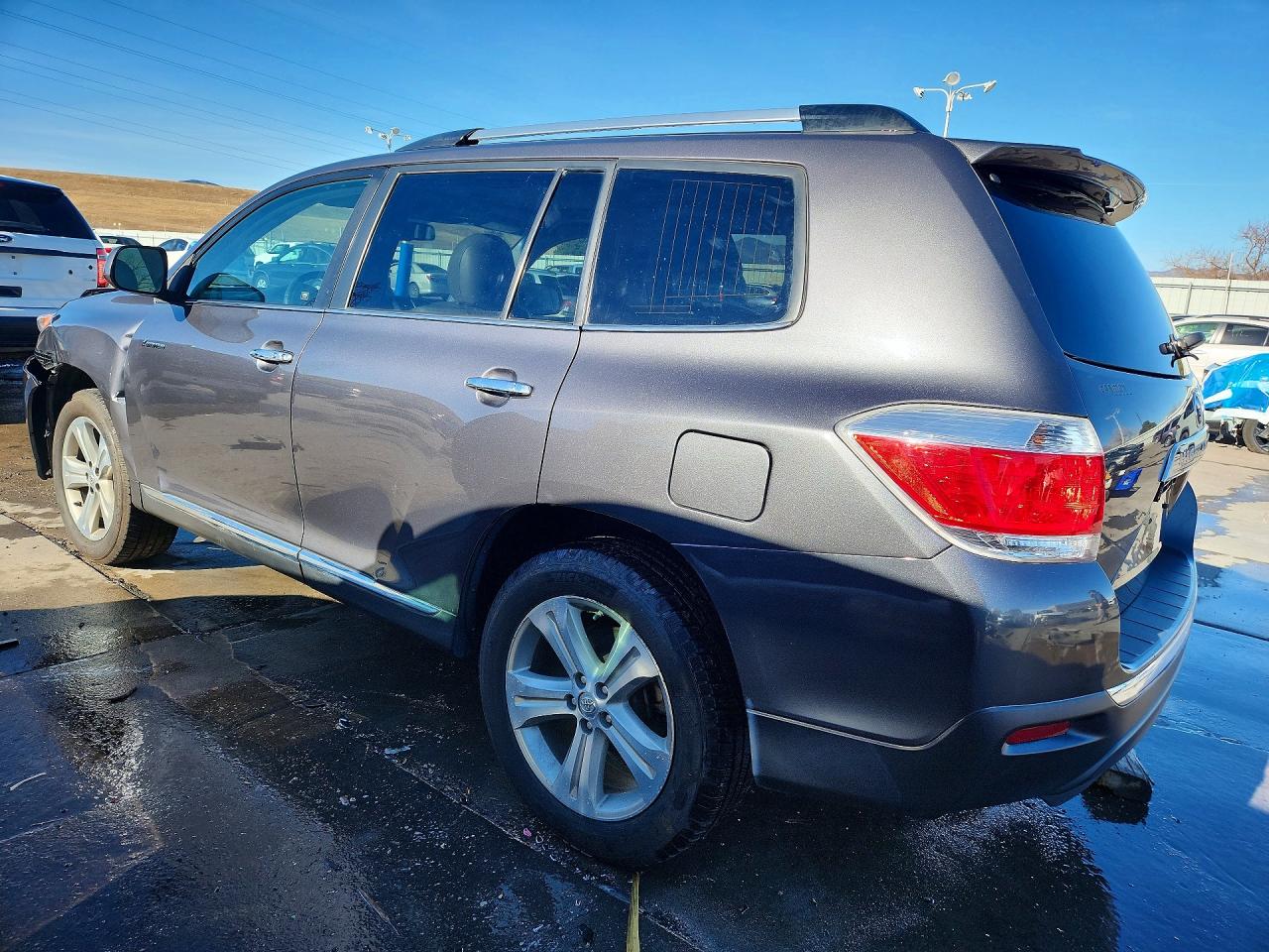 2013 TOYOTA HIGHLANDER LIMITED photo 2