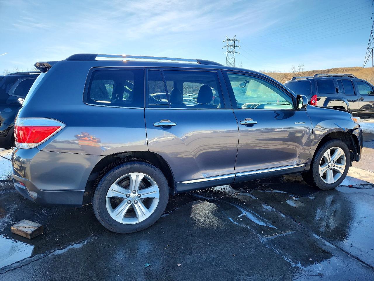 2013 TOYOTA HIGHLANDER LIMITED photo 3