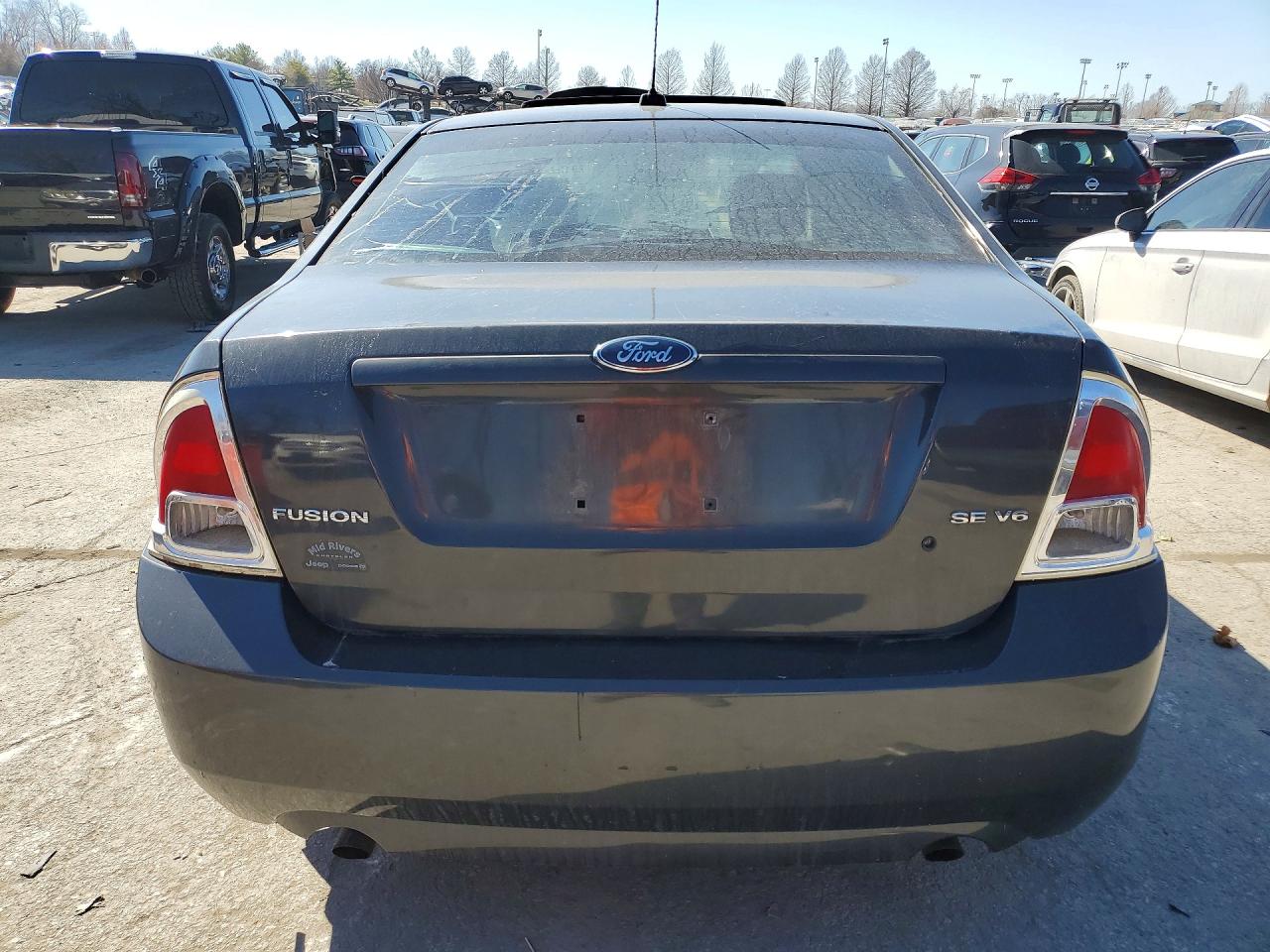 2007 FORD FUSION SE photo 6