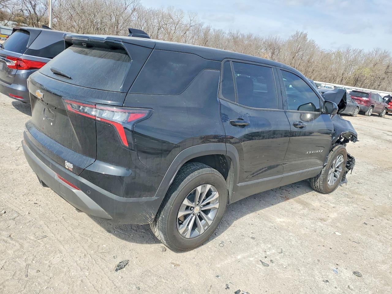 2026 CHEVROLET EQUINOX LT photo 3