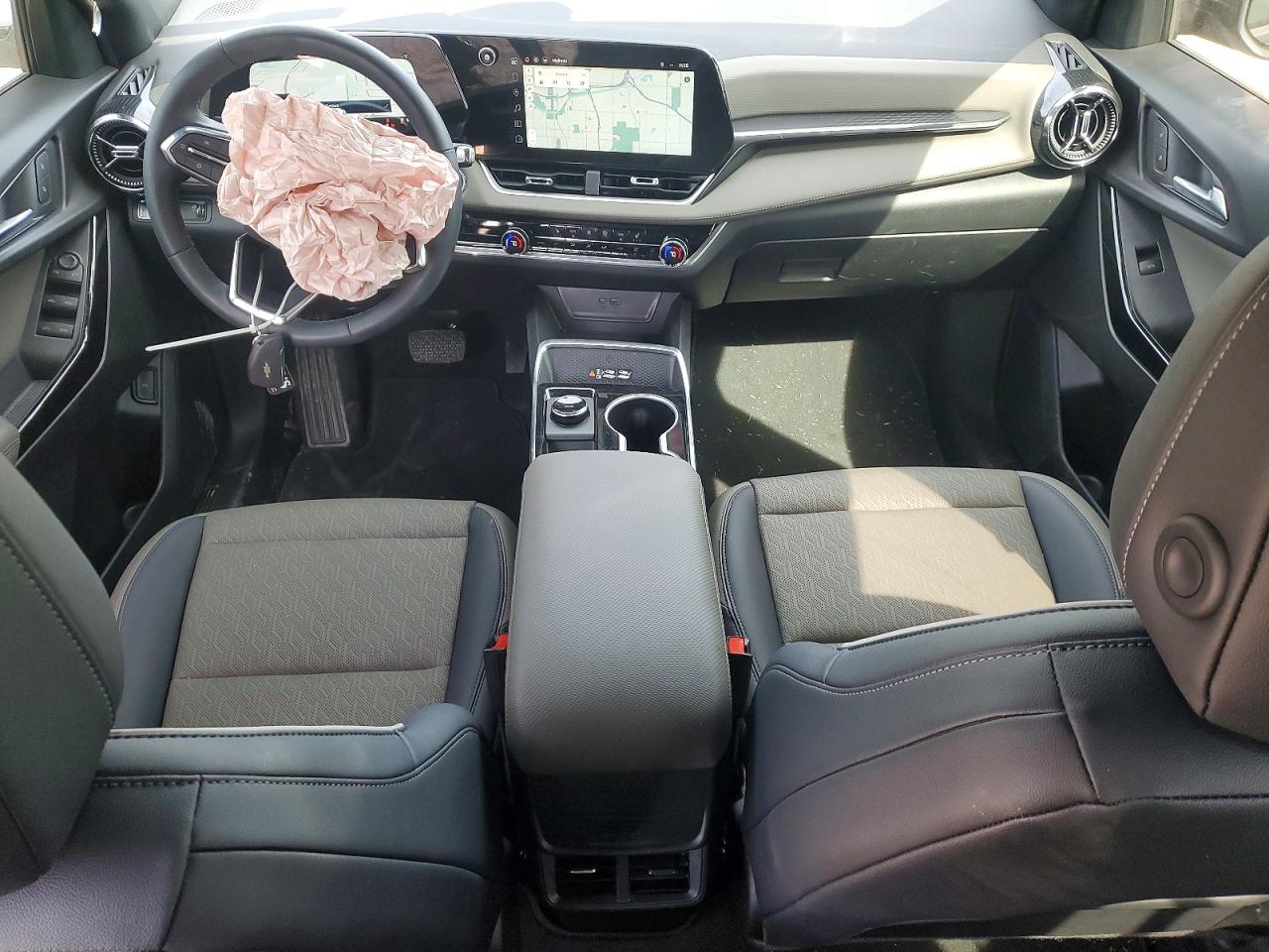 2026 CHEVROLET EQUINOX LT photo 8