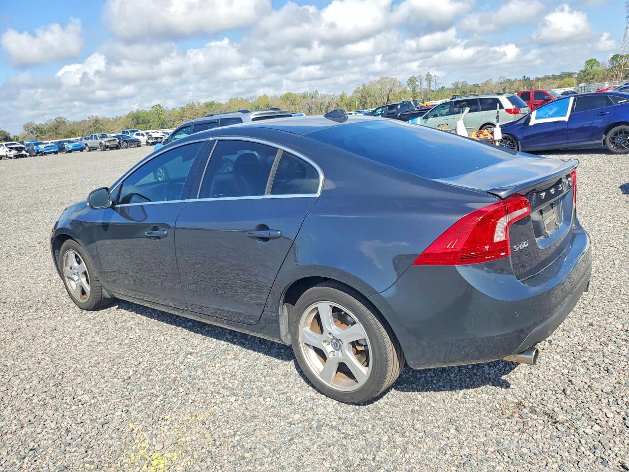 2013 VOLVO S60 T5 photo 4