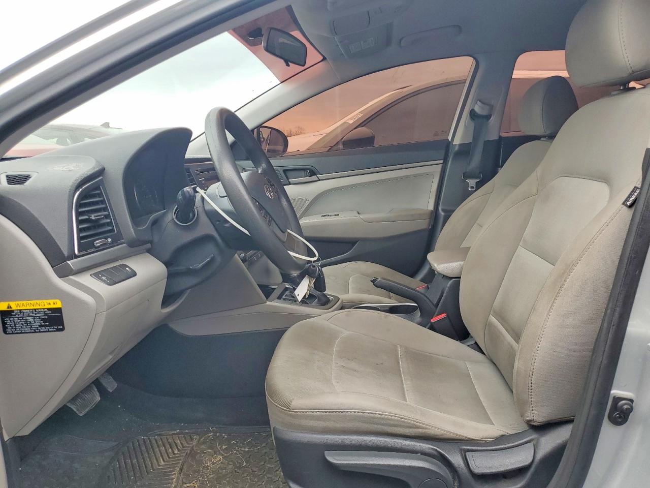 2018 HYUNDAI ELANTRA SE photo 13