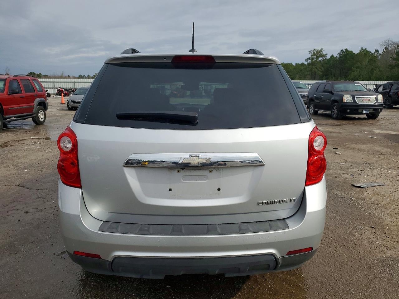 2015 CHEVROLET EQUINOX LT photo 6