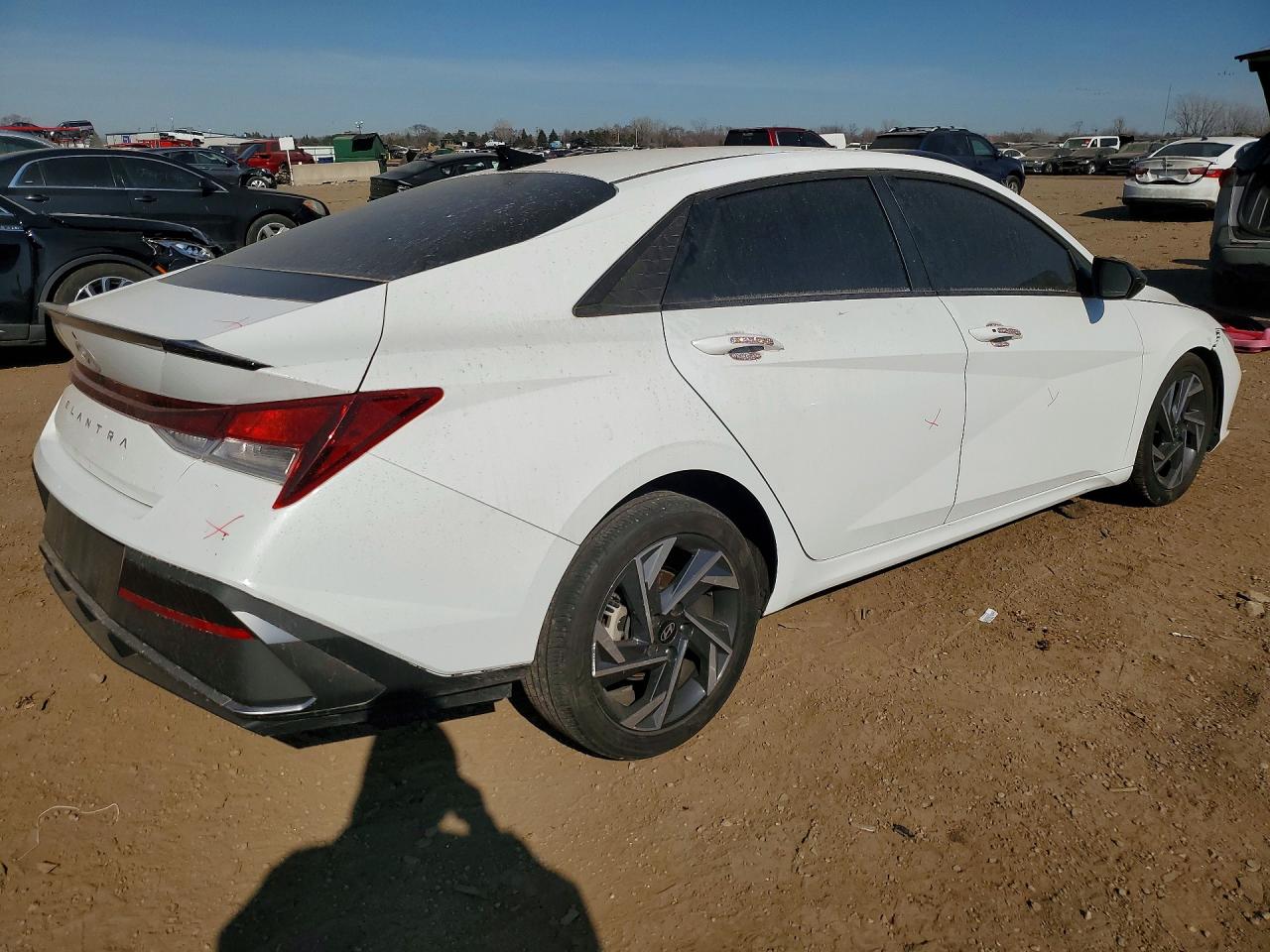 2025 HYUNDAI ELANTRA SEL SPORT photo 7