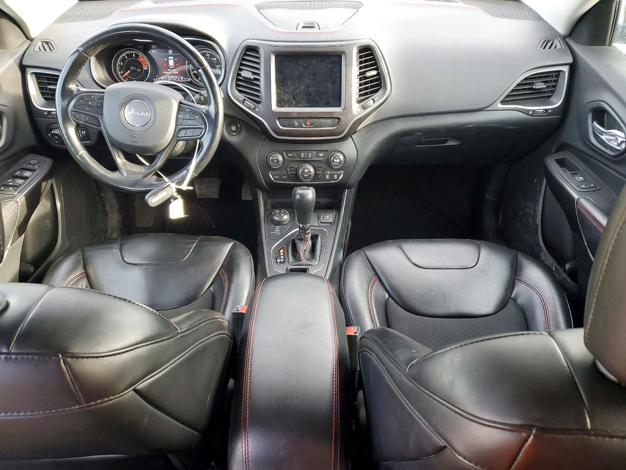 2019 JEEP CHEROKEE TRAILHAWK photo 15