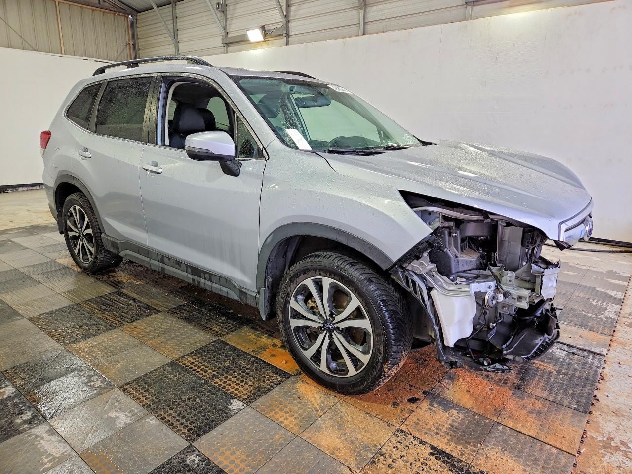 2020 SUBARU FORESTER LIMITED photo 13