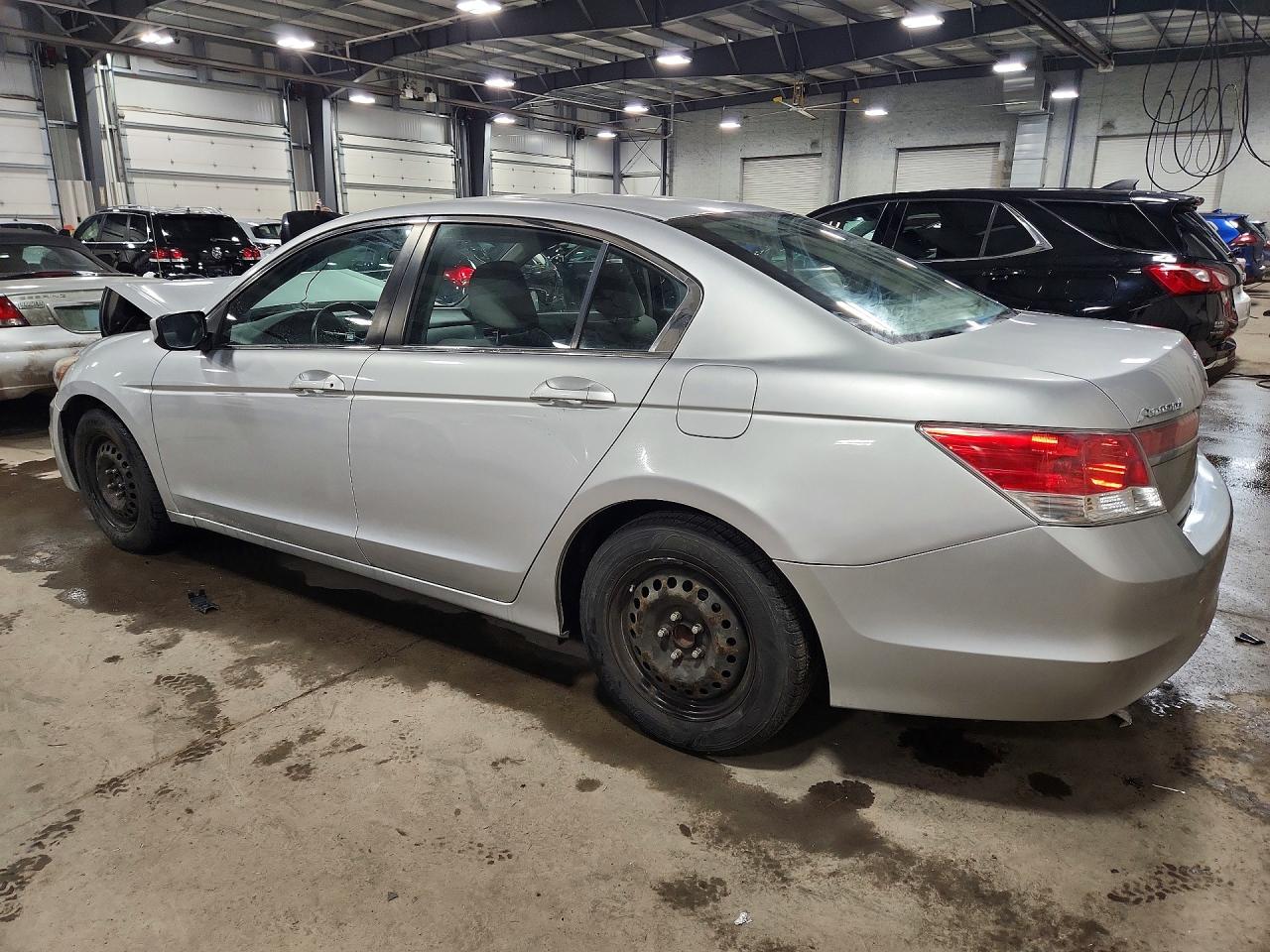 2012 HONDA ACCORD LX photo 2