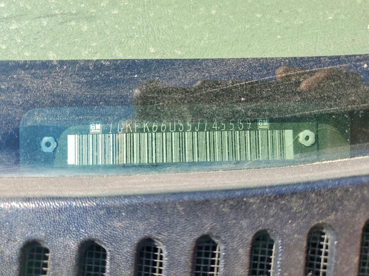 2005 GMC YUKON XL DENALI photo 14