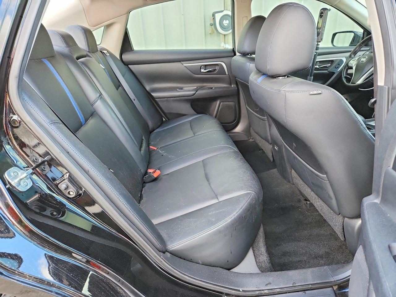 2018 NISSAN ALTIMA 2.5 SR photo 28