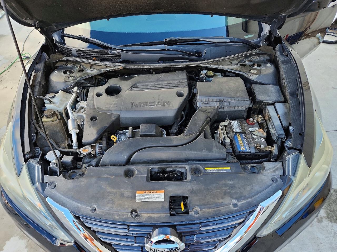 2018 NISSAN ALTIMA 2.5 SR photo 31