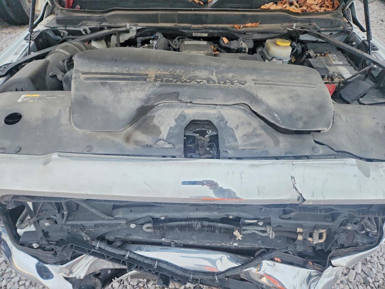 2022 RAM 3500 TRADESMAN photo 11