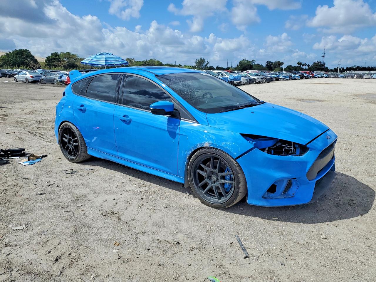 2017 FORD FOCUS RS photo 7