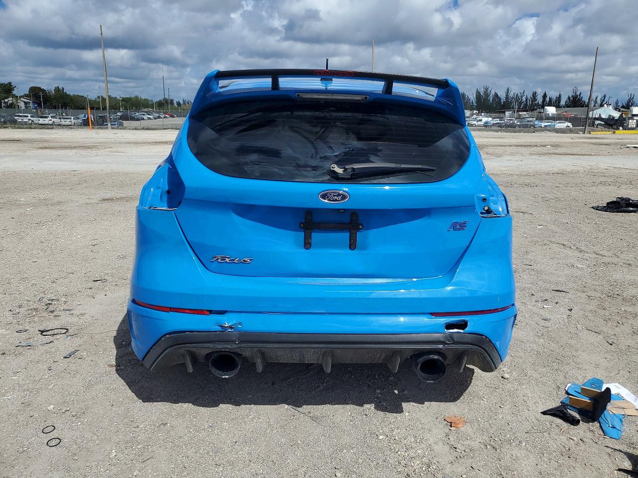 2017 FORD FOCUS RS photo 11