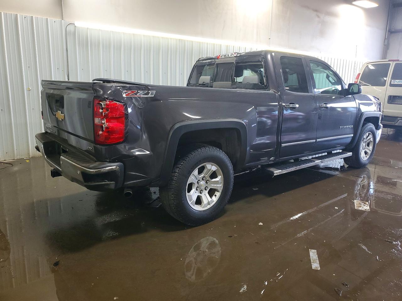 2014 CHEVROLET SILVERADO K1500 LTZ photo 3