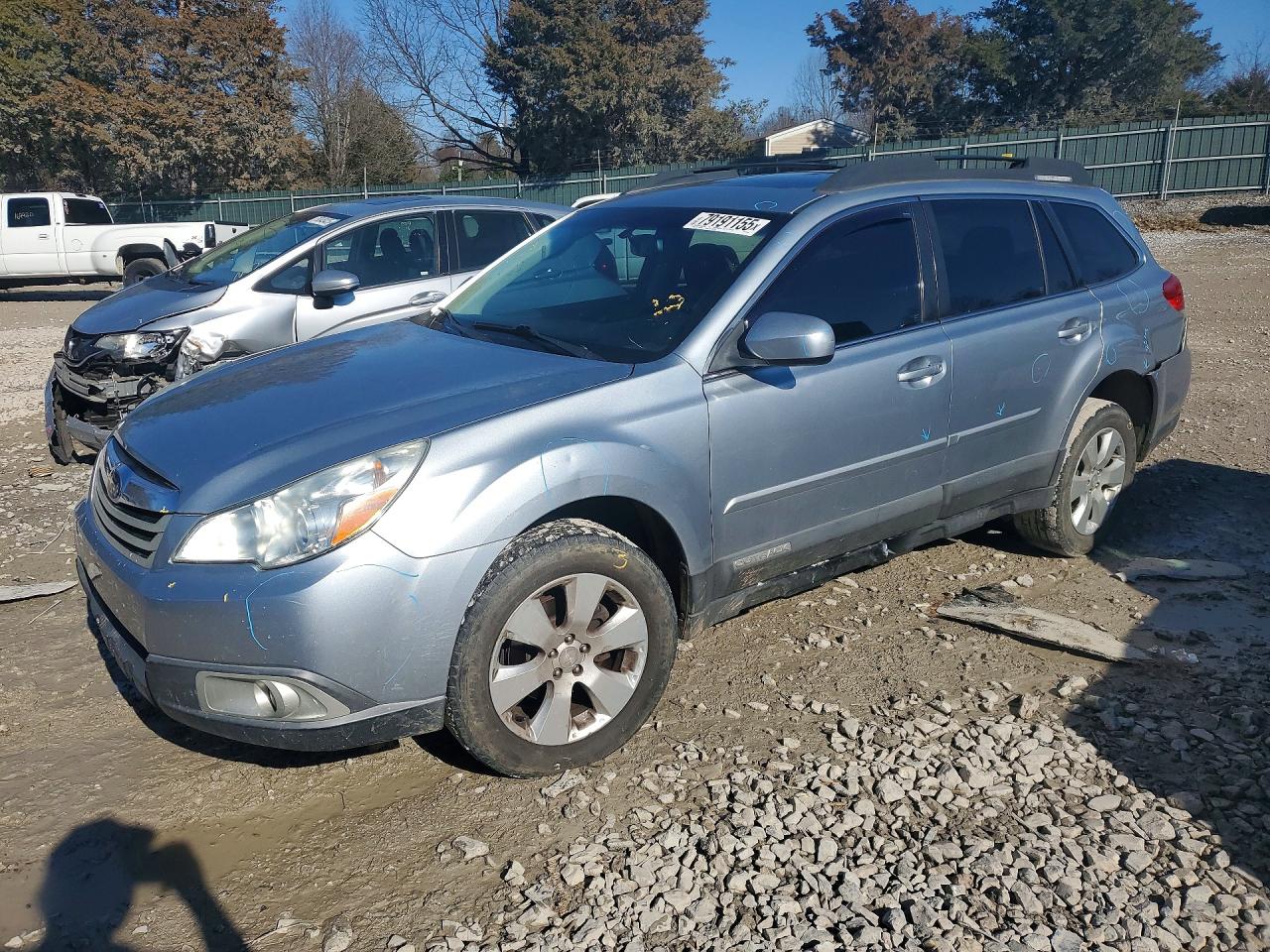2012 SUBARU OUTBACK