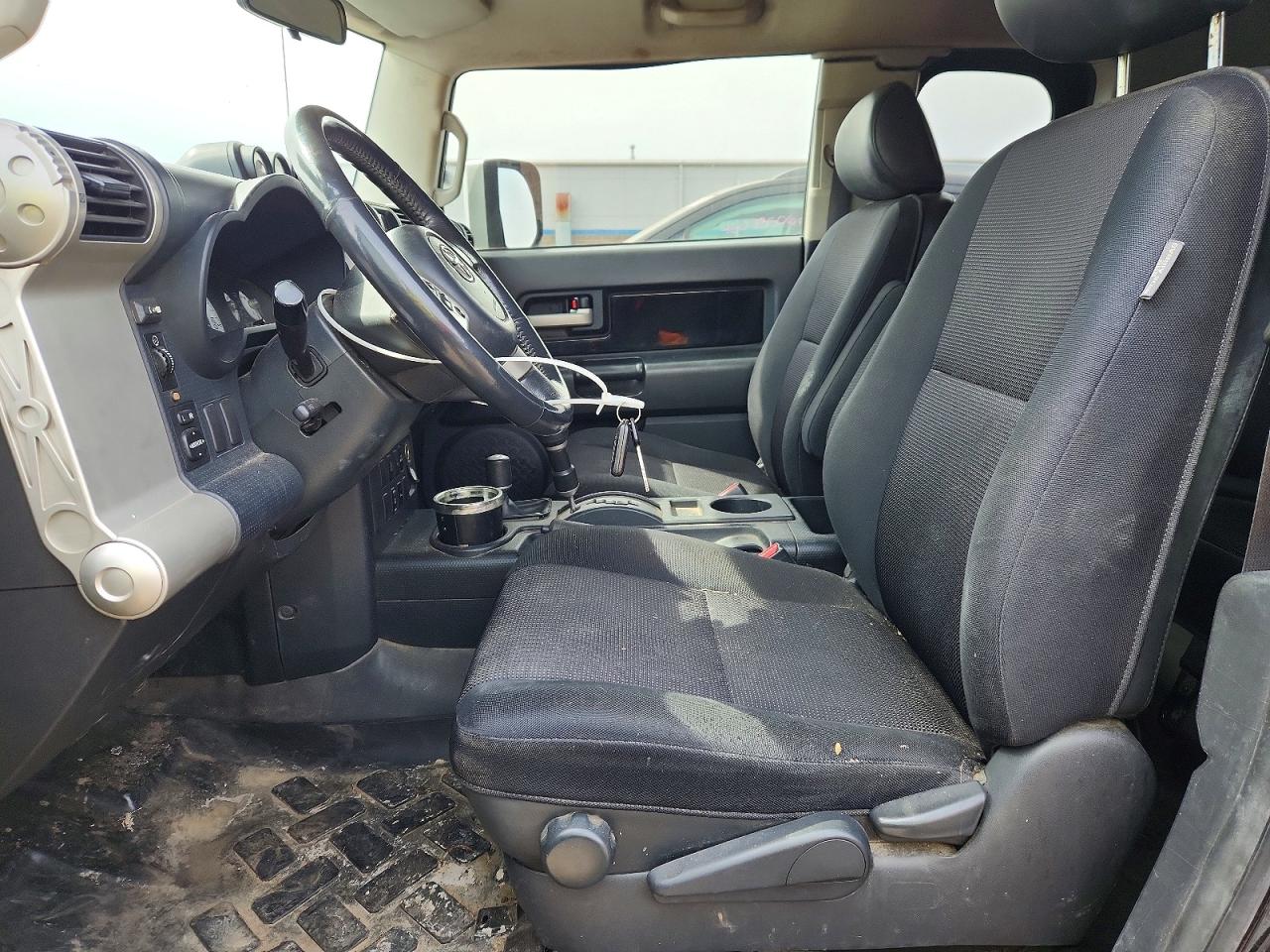 2007 TOYOTA FJ CRUISER photo 13