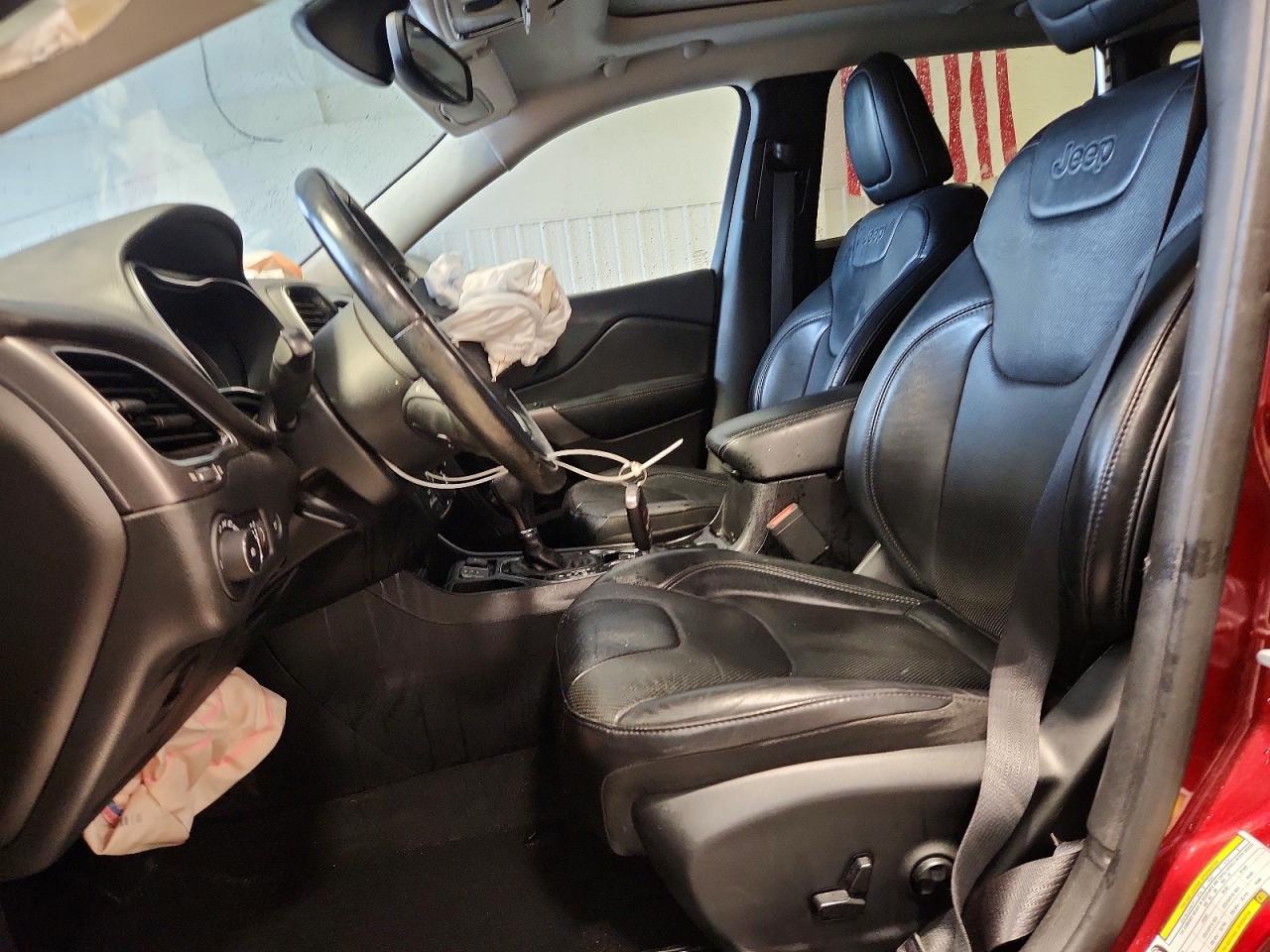 2019 JEEP CHEROKEE LIMITED photo 13