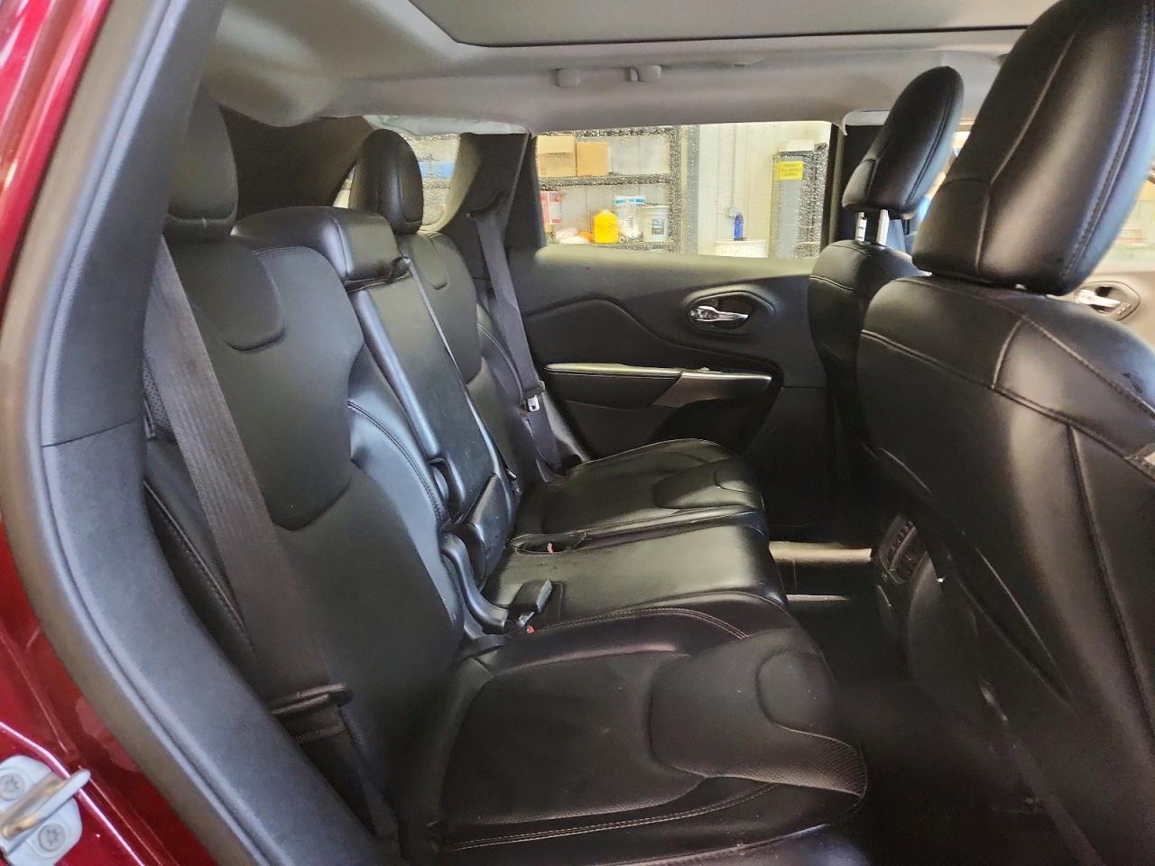 2019 JEEP CHEROKEE LIMITED photo 21