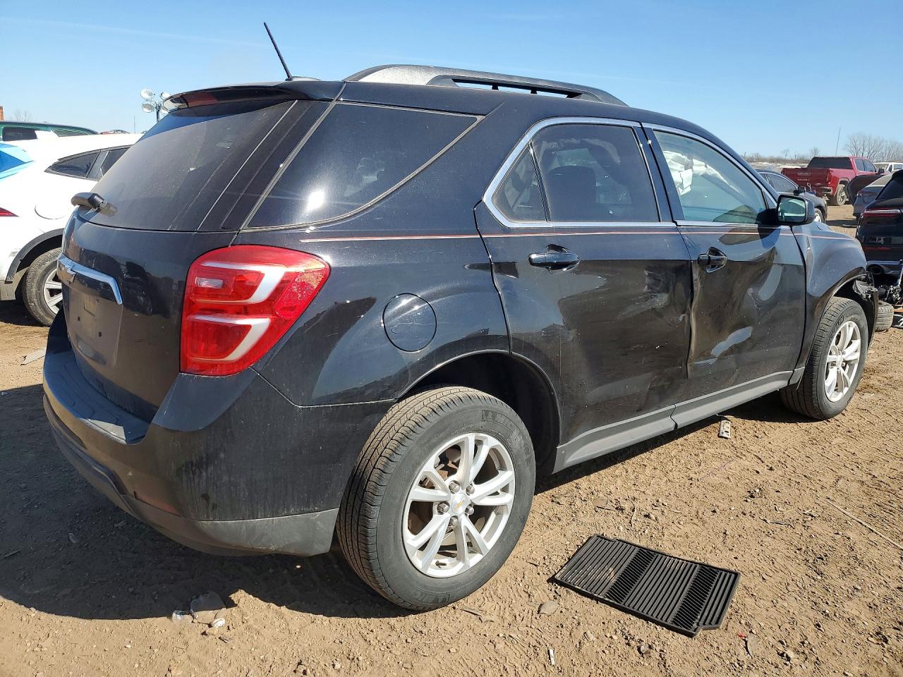 2016 CHEVROLET EQUINOX LT photo 3