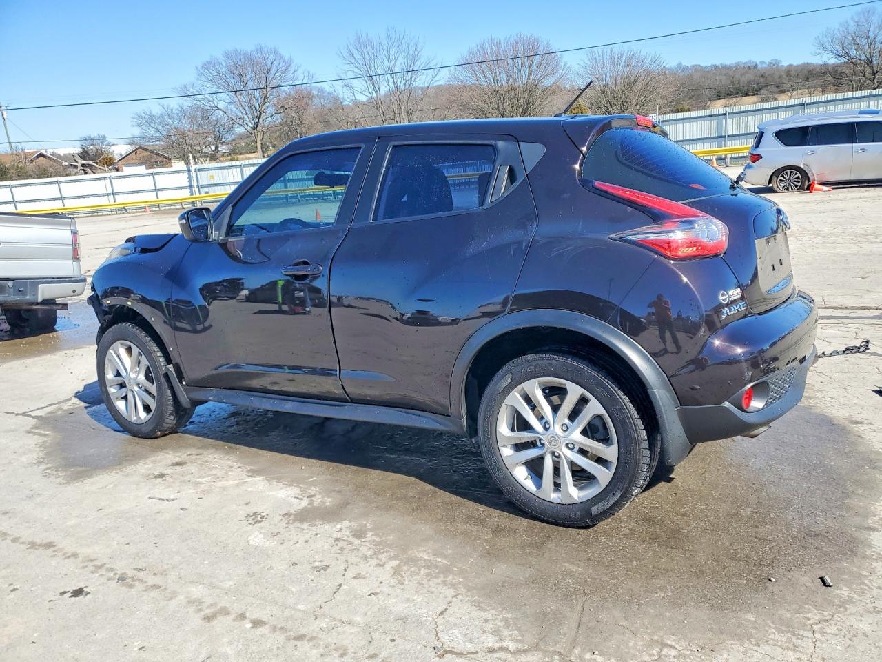 2015 NISSAN JUKE S photo 4
