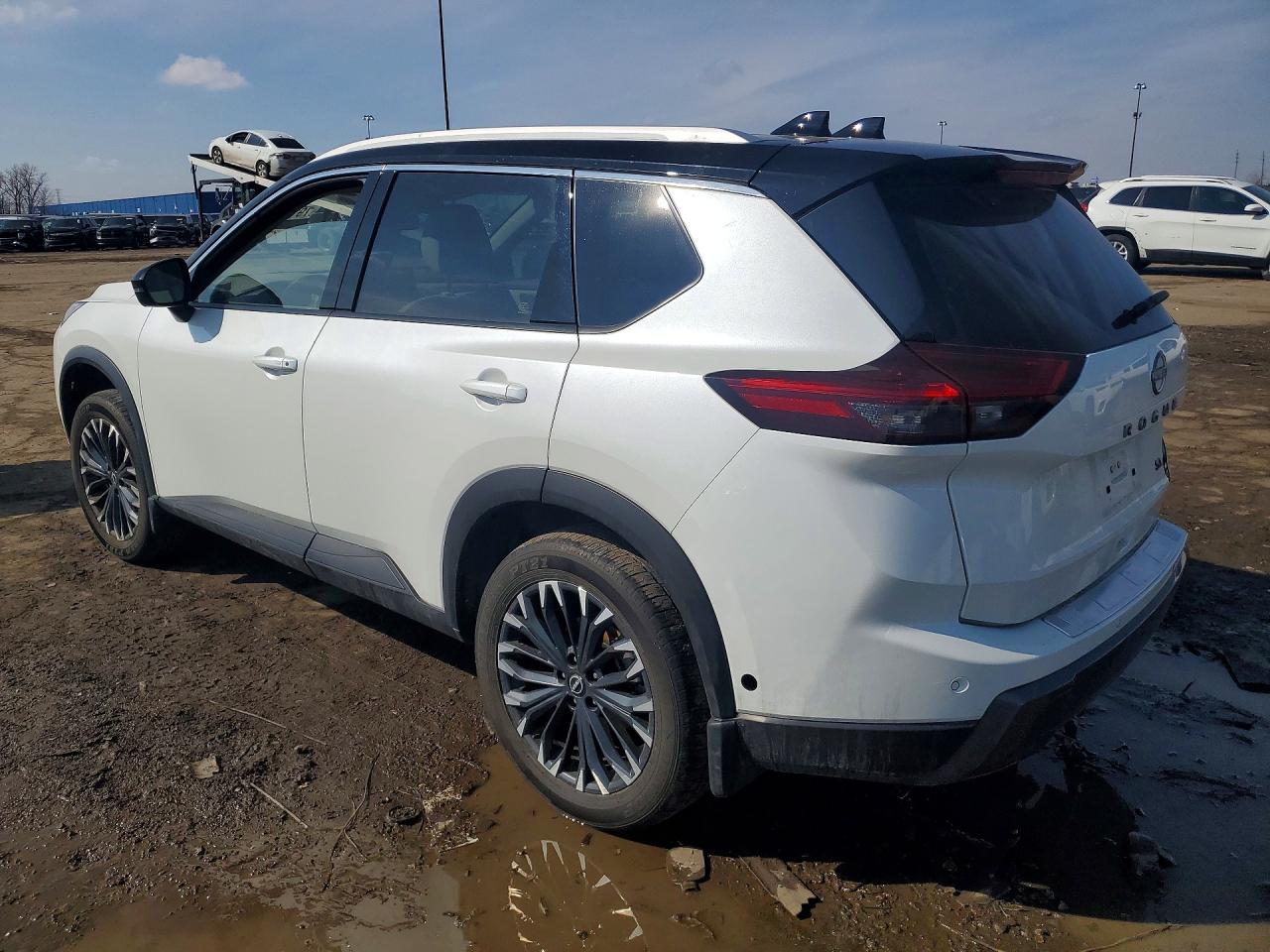 2025 NISSAN ROGUE SL photo 2