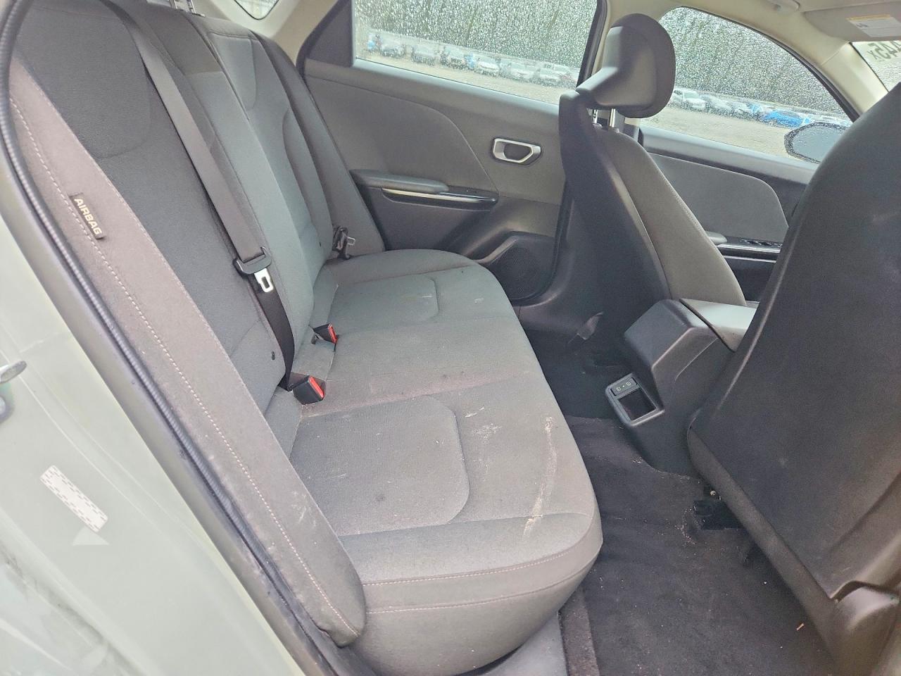 2025 KIA K4 LXS photo 10