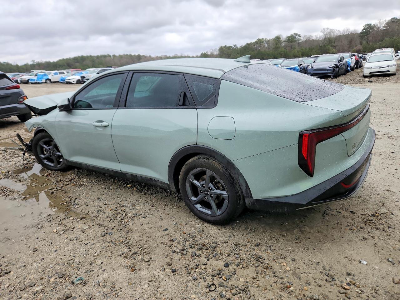 2025 KIA K4 LXS photo 2