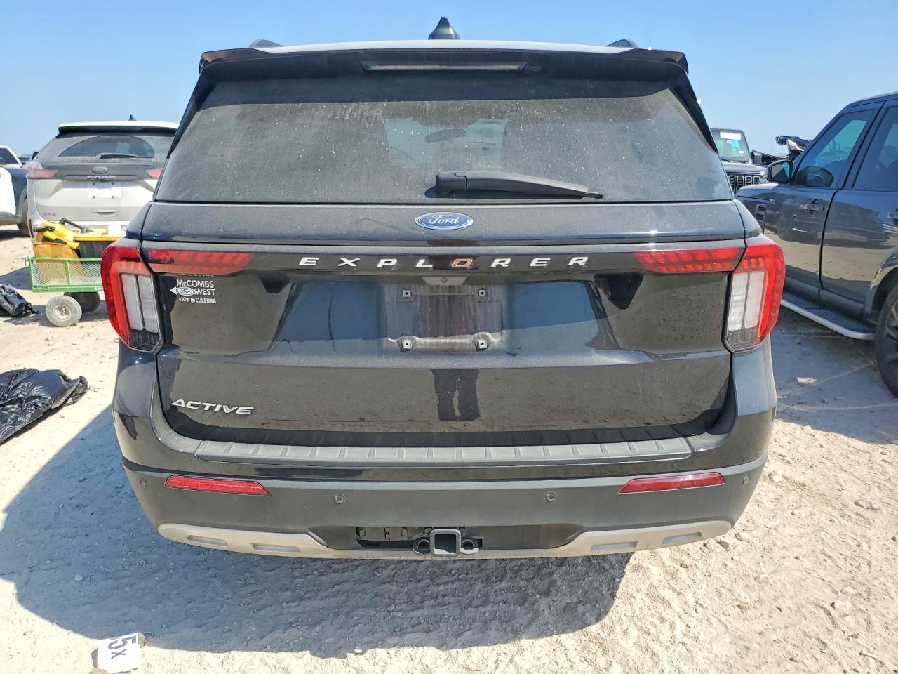 2025 FORD EXPLORER photo 6