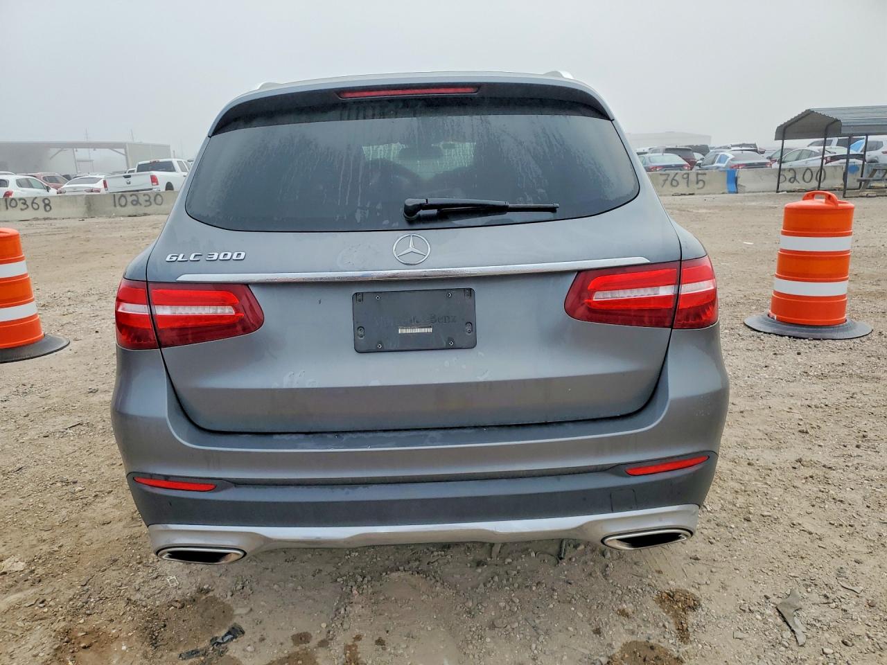 2018 MERCEDES-BENZ GLC 300 photo 6